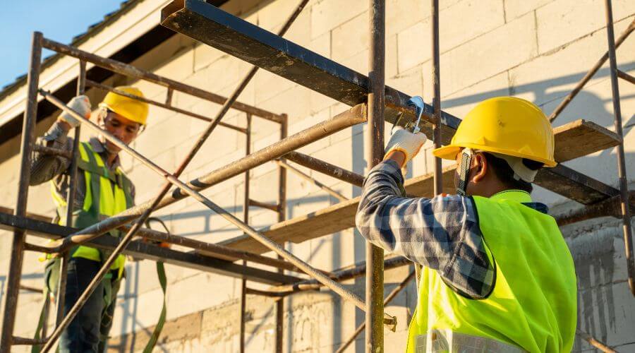 Professional gutter cleaning in Clarksville, OH